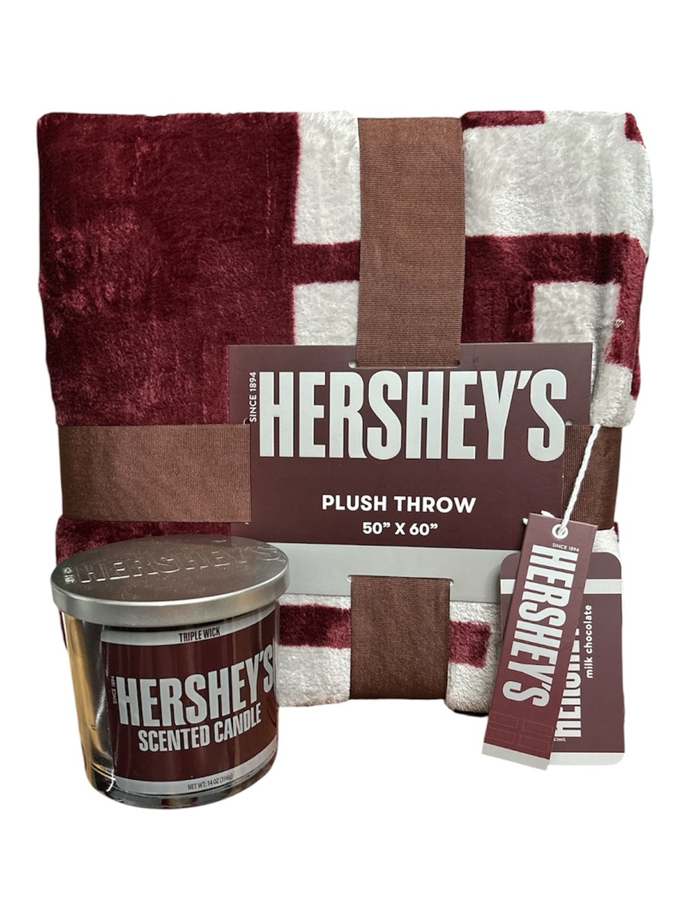 HERSHEY’S Plush Throw 50 x 60 and 3 wick Hershey’s Chocolate candle